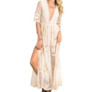 Plunging neckline lace maxi dress